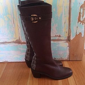 Stuart Weitzman equestrian boot